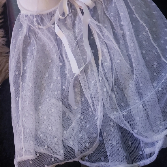 NWT VICTORIA'S SECRET  NEGLIGEE 36D - Picture 2 of 6